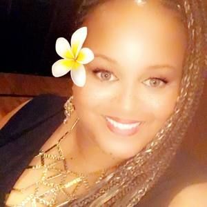 Meet your Posher, G monique